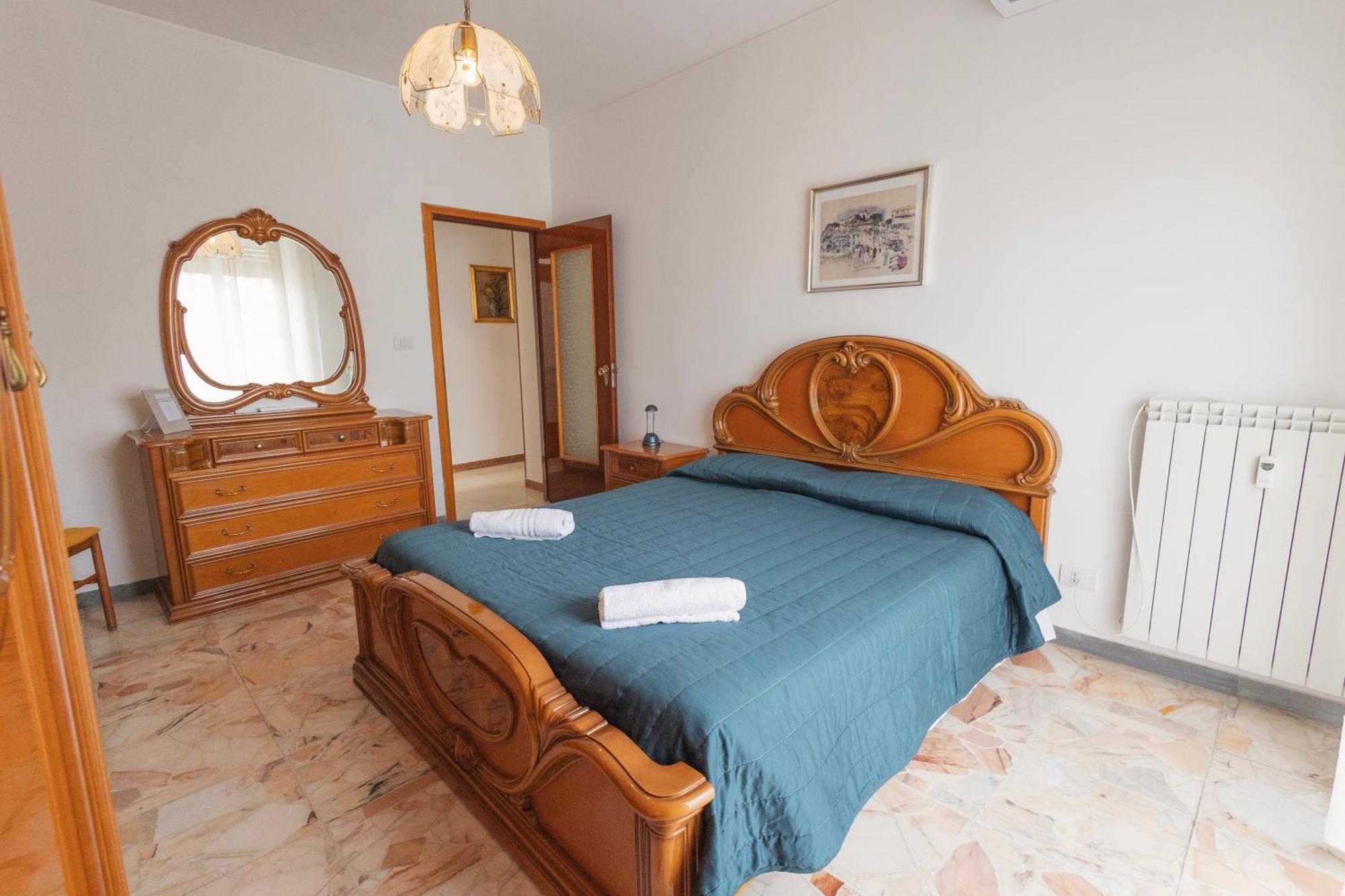 La Casa Della Posta Apartman Vallecrosia Kültér fotó