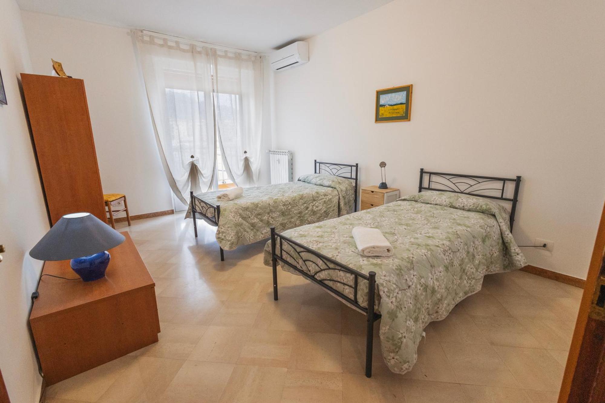 La Casa Della Posta Apartman Vallecrosia Kültér fotó